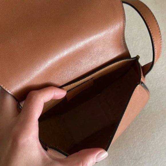 CUYANA Mini Saddle bag in CARAMEL Miele - Picture 5 of 15